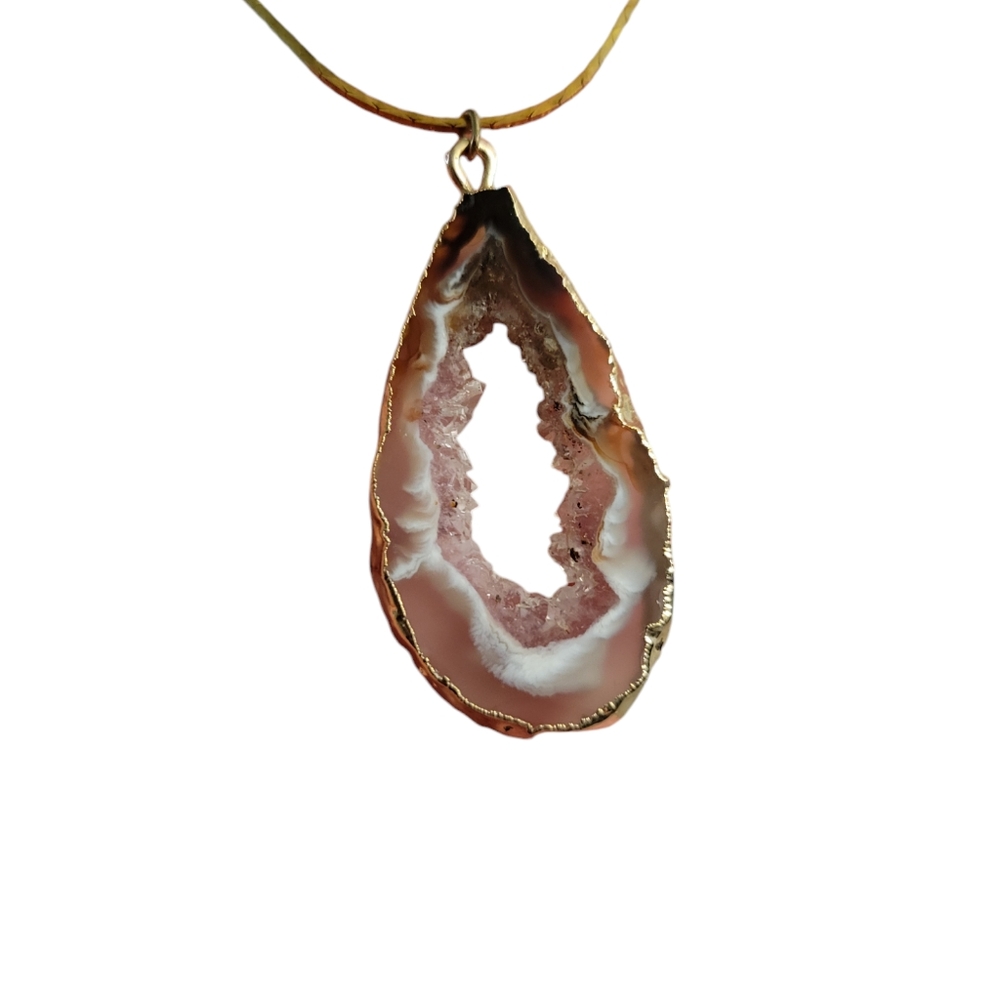Drusey Agate Geode Slice Necklace